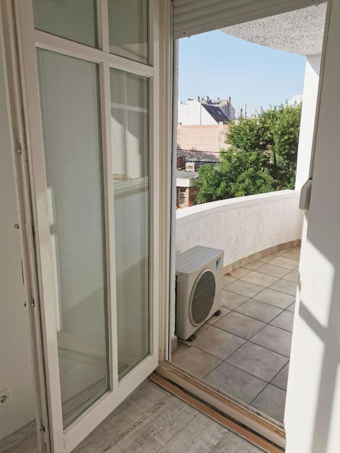 بودابست Bright, Spacious Apartment 3 Bedroom, Garage المظهر الخارجي الصورة